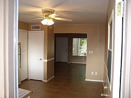 1000 SF Tempe Patio Home, 5 min from ASU in Tempe, AZ (Photo 4 of 4)