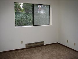 Big condo on Beacon hill, close downtown in Seattle, WA (Photo 4 of 6)