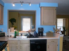 3 Levels, 3 Bedrooms, 2.5 Bathrooms, VER in Frederick, MD (Photo 2 of 6)