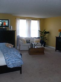 3 Levels, 3 Bedrooms, 2.5 Bathrooms, VER in Frederick, MD (Photo 5 of 6)