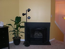 3 Levels, 3 Bedrooms, 2.5 Bathrooms, VER in Frederick, MD (Photo 6 of 6)