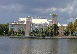 Bright & sunny town center condo in Celebration, FL