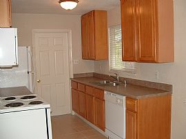 Gorgeous - Rarely Available Duplex in Sacramento, CA