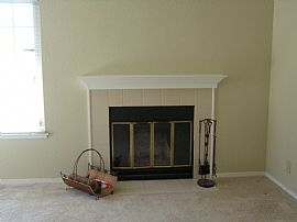 1 Bdrm Condo in Gated Community in Oakland, CA