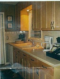 Spacious 2 Bedroom House  in Madison Heights, MI (Photo 3 of 4)