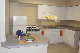 One Bedroom in Charming Brownstone Building in Minneapolis, MN (Photo 3 of 6)