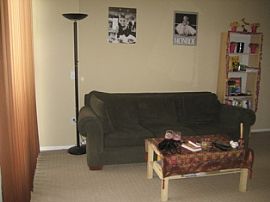 1 br/1 ba- 2 floor condo in The Venetian in San Diego, CA