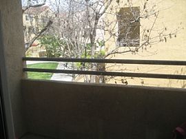 1 br/1 ba- 2 floor condo in The Venetian in San Diego, CA (Photo 3 of 5)