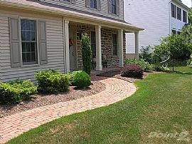 EXECUTIVE HOME FOR RENT in York, PA (Photo 3 of 6)