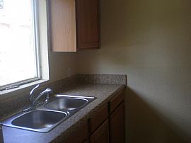 Quaint Newly Remodeled Home Available! in Sanford, FL (Photo 2 of 6)