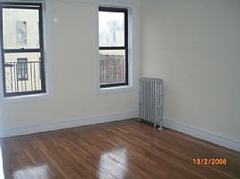 FREE MONTHS RENT, 1 LG SUNNY BEDROOM in Bronx, NY (Photo 4 of 5)