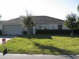 Cozy 3 Bed, 2 Bath Home - One Free Month! in Poinciana, FL