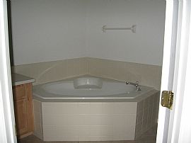 Cozy 3 Bed, 2 Bath Home - One Free Month! in Poinciana, FL (Photo 6 of 6)