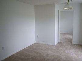 Newer home in Poinciana - One Free Month! in Poinciana, FL (Photo 3 of 5)