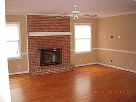 Gorgeous Brick Home, Excellent Schools! in Dunwoody, GA (Photo 2 of 6)