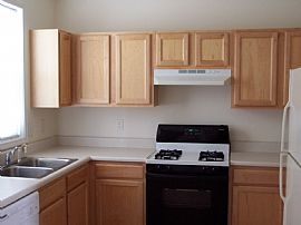 2 Story Townhouse--Close to Everyhting! in Doraville, GA (Photo 3 of 6)