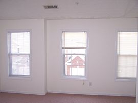 2 Story Townhouse--Close to Everyhting! in Doraville, GA (Photo 5 of 6)