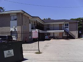 Prairie Villa Apartments in Arlington, TX