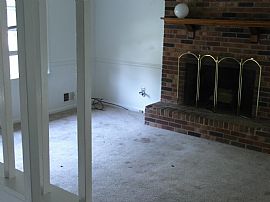 top level in law suite in Lithonia, GA (Photo 2 of 4)