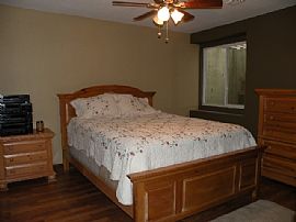 Huge 3 Bedroom Duplex Home with Fireplace and Patio in Bel Aire, KS (Photo 9 of 11)