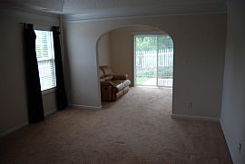 nice community, fenced backard in Sugar Hill, GA (Photo 5 of 6)