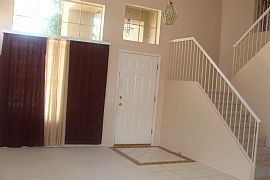 Gorgeous 5 bed/3ba home with Pool in Chandler, AZ (Photo 5 of 6)