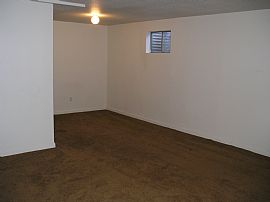 2 Bedroom with Finished Basement in Denver, CO (Photo 4 of 4)