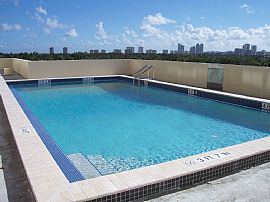 11th floor STUDIO w/a VIEW *Downtown*  in Hollywood, FL (Photo 4 of 4)