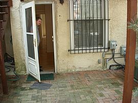 Cute 1 BDR on South St, Avail June 1st! in Philadelphia, PA (Photo 3 of 3)