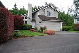 Close to everything! in Auburn, WA