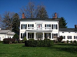 Fully Furnished Executive One Bedroom in East Fishkill, NY