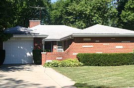 Gorgeous California Ranch in Deerfield, IL