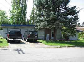 1700 sq ft, 3 br, 1.5 bth rambler, quiet in Bellevue, WA