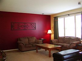 Move in by July 1st get 1 month free rent!!!! in Montgomery, IL (Photo 4 of 6)