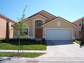 4/3 Home Located in Beautiful Aviana Sub in Davenport, FL