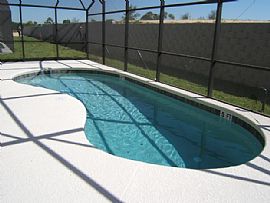 4/3 Home Located in Beautiful Aviana Sub in Davenport, FL (Photo 3 of 6)