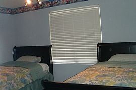 Reduced Rent and Deposit! Beautiful Two Story Cul De Sac in Fontana, CA (Photo 3 of 9)