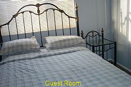 Reduced Rent and Deposit! Beautiful Two Story Cul De Sac in Fontana, CA (Photo 5 of 9)