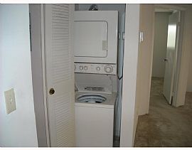 Huge 1BR in Pembroke Pines  in Miami, FL (Photo 6 of 6)