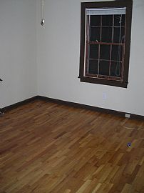 3 bedroom brick house in the city in Cartersville, GA (Photo 1 of 6)