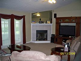 Great House in Golf Community in Alachua, FL (Photo 2 of 4)