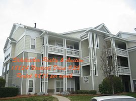 Top Floor Suite in Cornelius, NC