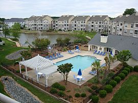 Top Floor Suite in Cornelius, NC (Photo 2 of 6)