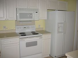 Top Floor Suite in Cornelius, NC (Photo 5 of 6)