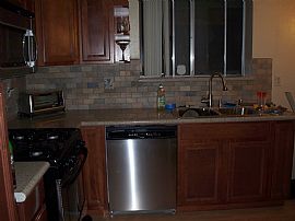 Luxurious 3 + 3 in quiet gated community in San Diego, CA