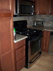 Luxurious 3 + 3 in quiet gated community in San Diego, CA (Photo 6 of 6)