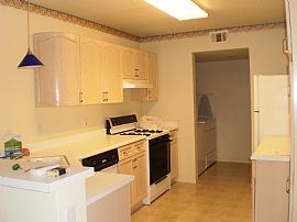 Spacious Townhouse Like New  in Las Vegas, NV (Photo 2 of 3)