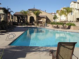 Spacious 3BD Townhouse in San Marcos, CA (Photo 2 of 6)