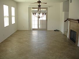 Spacious 3BD Townhouse in San Marcos, CA (Photo 5 of 6)