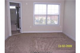 3BR,3.5BA 1 car garage in Brambleton in Brambleton, VA (Photo 4 of 6)